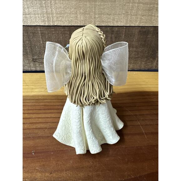 Vintage Kneeded Angel Figurine "Appreciation" Flowers 4.5" - Picture 4 of 6